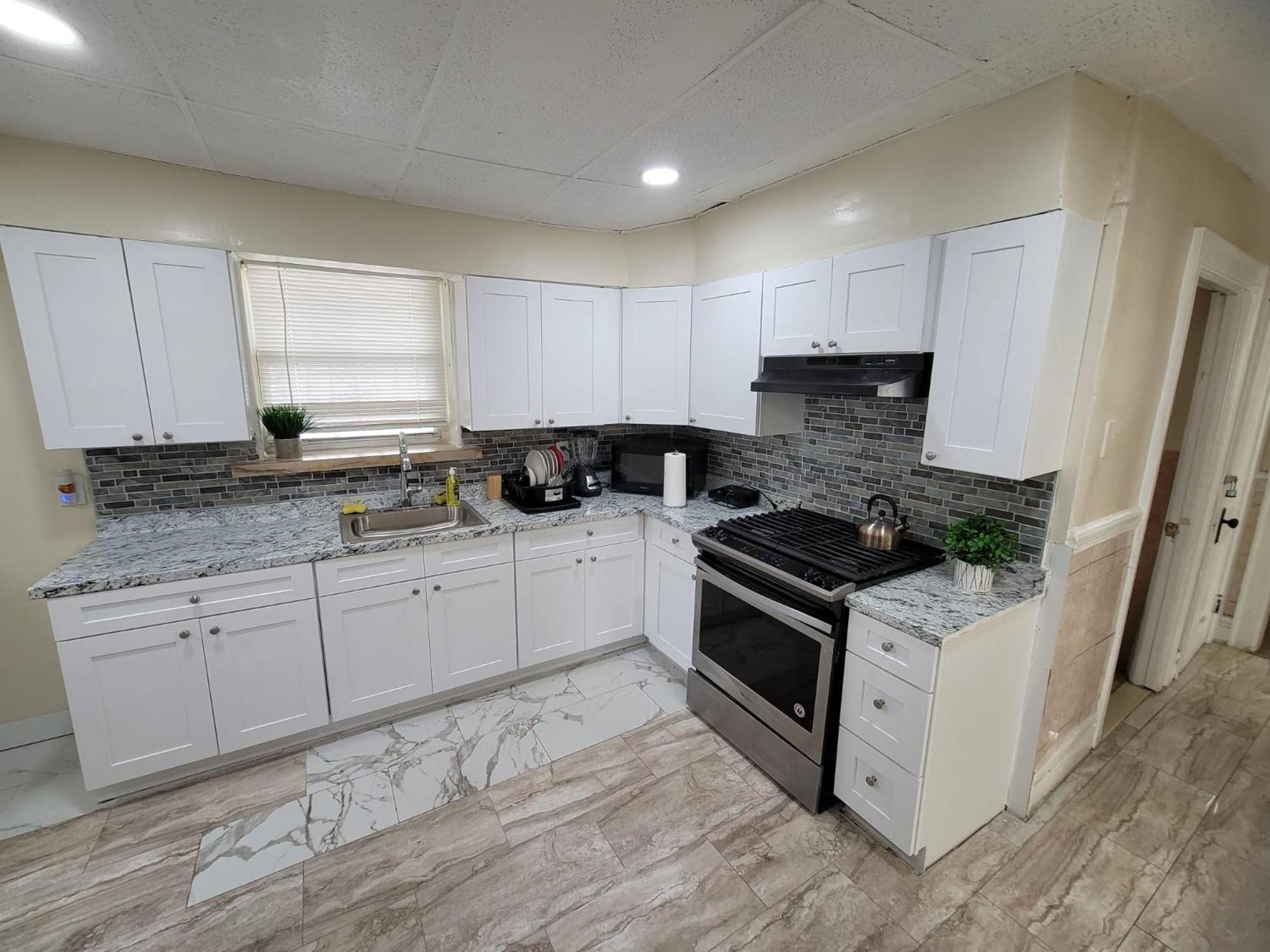 Z & Z Apartment Newark Luaran gambar