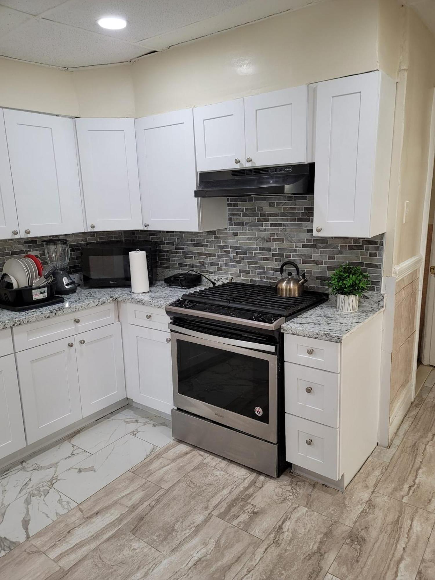 Z & Z Apartment Newark Luaran gambar